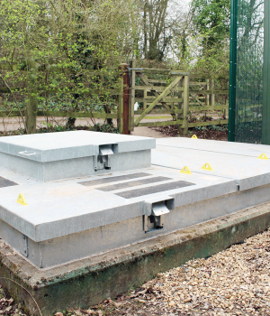Twin Leaf Upstand Drop-on Cover Incorporating Hinged Access Cover