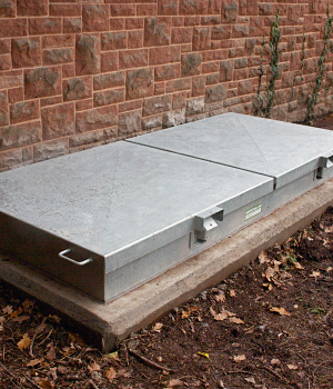 Twin Leaf In-line Hinged Upstand Access Cover